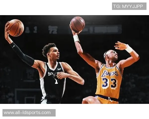 托尼帕克与保罗同现身马刺比赛现场引发球迷热议