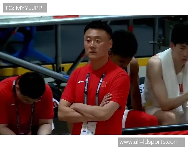 青岛国信海天U19男篮奋勇拼搏荣获全国季军展现青春风采