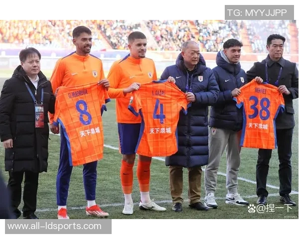 泰山队创造历史成为首个中超联赛积分突破1500的球队 泰山队创造历史成为首个中超联赛积分突破1500的球队