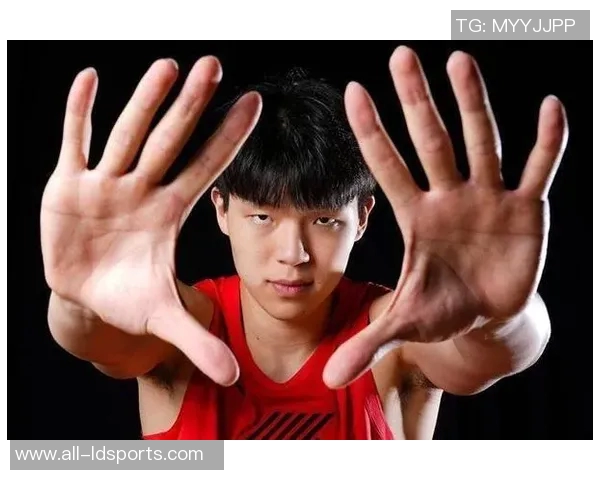 韩乔生点评杨瀚森进步显著教练给予充分信任裁判应公正执法助力比赛发展 韩乔生点评杨瀚森进步显著教练给予充分信任裁判应公正执法助力比赛发展